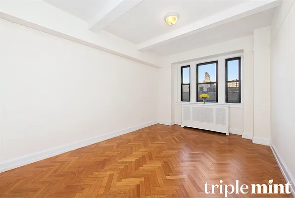 Rented by Triplemint | media 11