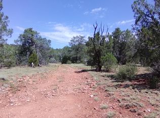 W Circle Dr, Seligman, AZ 86337