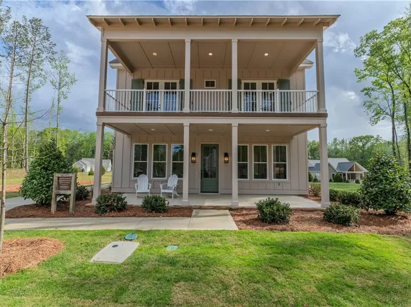 3002 Eagle Wings Way, Opelika, AL 36801