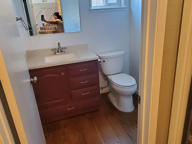 8700 Brittany Park Dr — Photo 12
