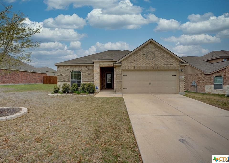 1st image of 6208 Daisy Way