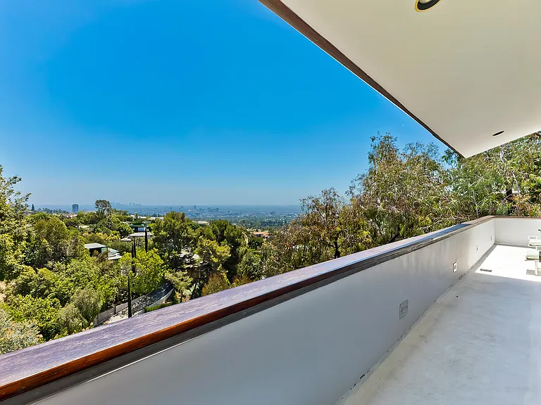 1414 Summitridge Dr — Photo 30