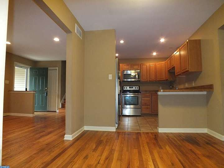 1st image of 18 Merriman Rd