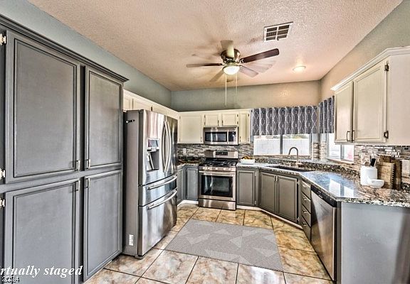 4th image of 6824 Rosinwood St