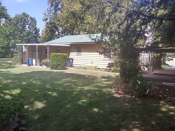 5th image of 1307 W Poplar Ave