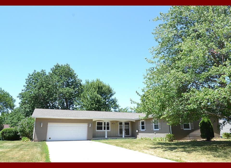 1st image of 2305 Oak Ln