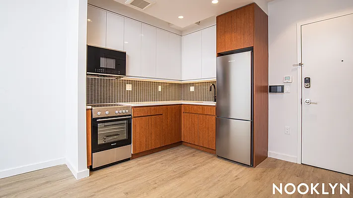 Kitchen, photo 1