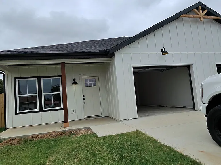 1308 W Beech Dr #A — Photo 24