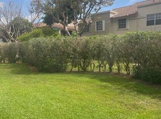 6689 Via Regina, Boca Raton, FL 33433