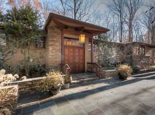 7 Green Heather Ct, Baltimore, MD 21208