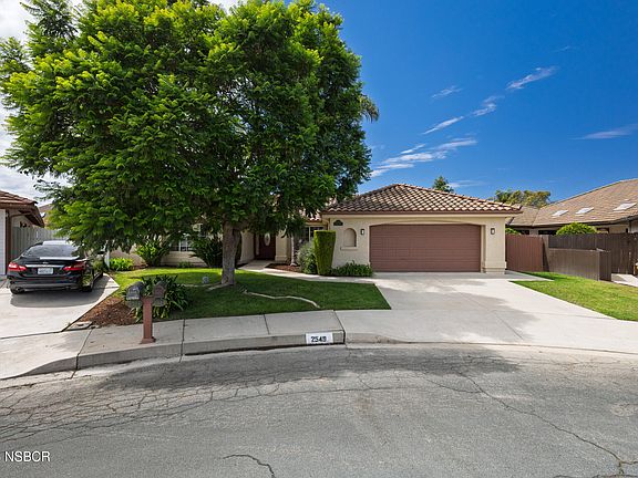 2nd image of 2549 Augusta Ct