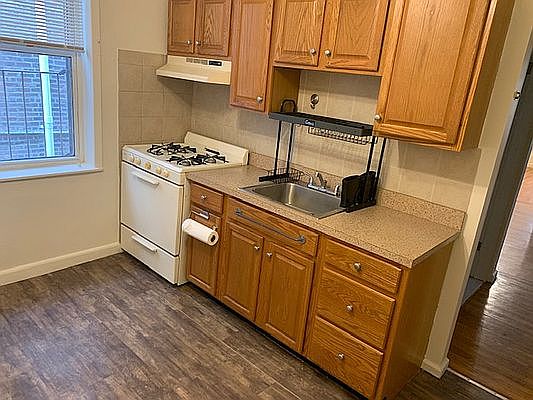 3rd image of 47-14 41st St #2R
