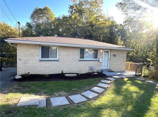 2081 Constitution Blvd, McKeesport, PA