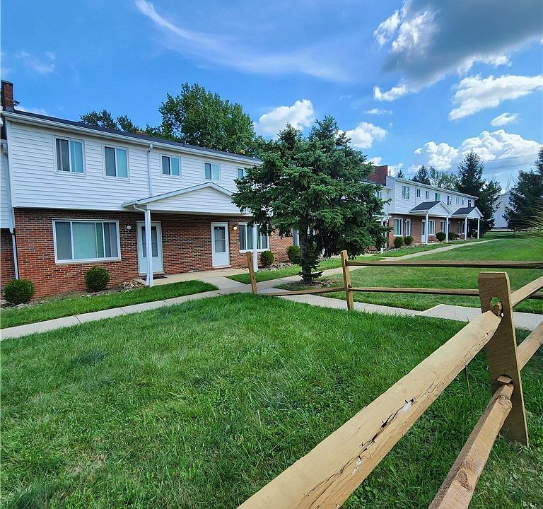1st image of 123 Sprague Rd