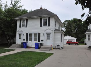 339 30th St SE, Cedar Rapids, IA 52403