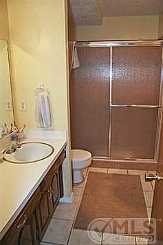 3rd image of 359 Brookwood Dr