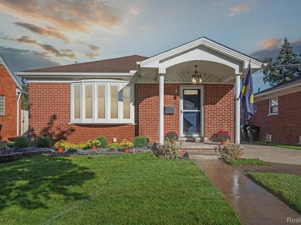 10019 Reeck Rd, Allen Park, MI 48101