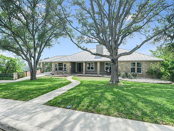 2nd image of 8102 Cedar Vista Dr