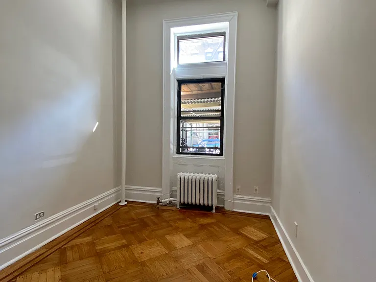 191 Claremont Ave #3 — Photo 2