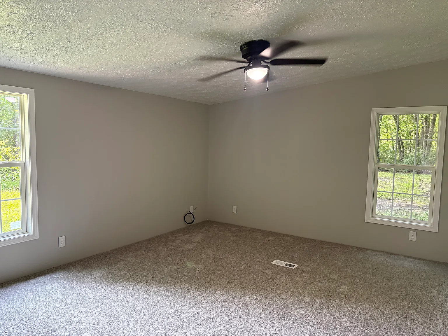 3 bed, 1188 sqft, $1,600 — Photo 4