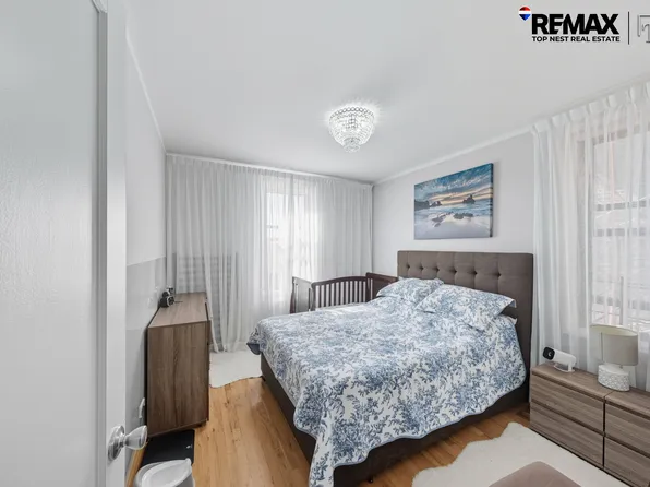 2310 Ocean Parkway image 1 of 22