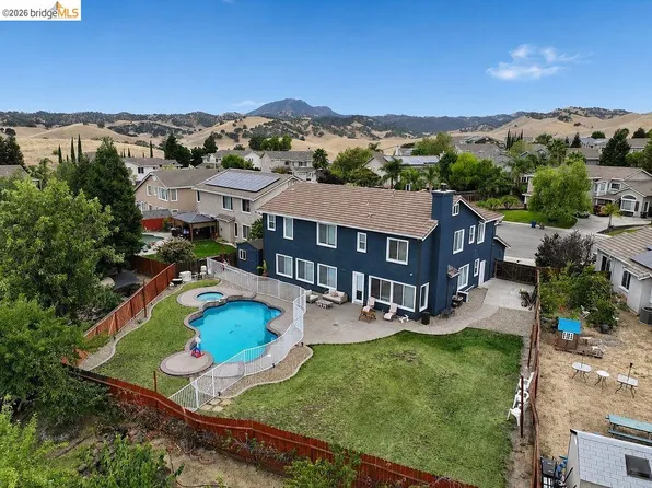 5421 E Creek Ct, Antioch, CA 94531