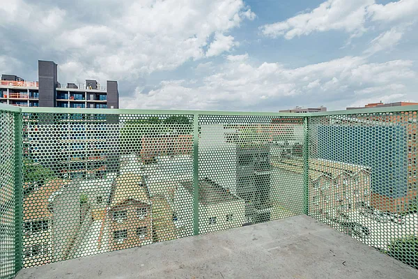 Rented by Nooklyn NYC LLC | media 8