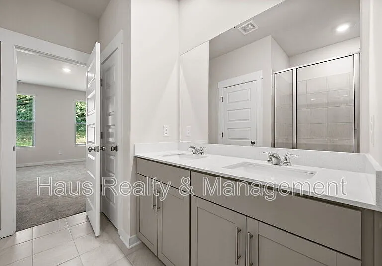 1145 Ross Farms Blvd — Photo 23