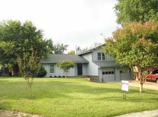 128 Millcreek Way, Warner Robins, GA 31088