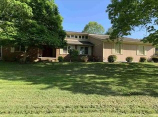 601 Sunset Dr, Ashland, KY 41101