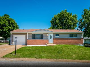 1020 Paula Dr, Arnold, MO 63010
