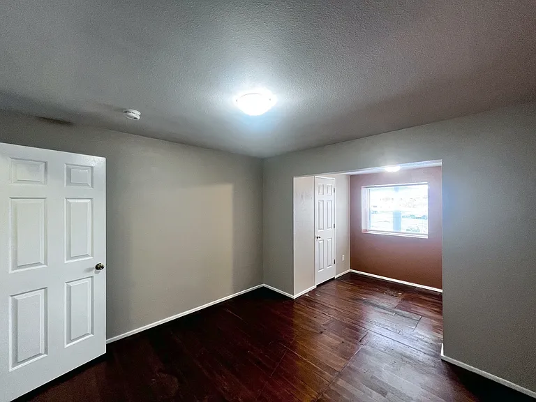404 Pacific Ave S #A — Photo 15
