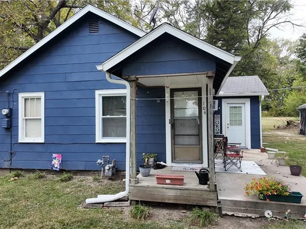 104 S Iowa St, Archie, MO 64725