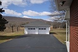 2nd image of 373 Mountain Rd