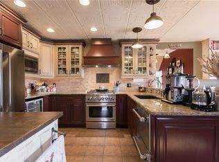 1683 W Main Rd, Middletown, RI 02842