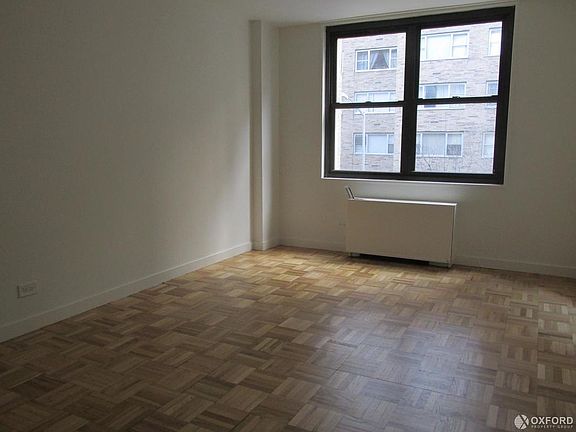4th image of 333 E 49th St APT 5e