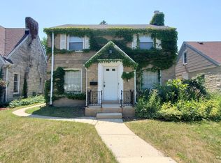 4139 N Montreal St, Milwaukee, WI