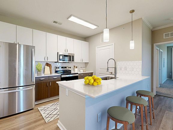 Newly Renovated Kitchen with Quartz Countertops