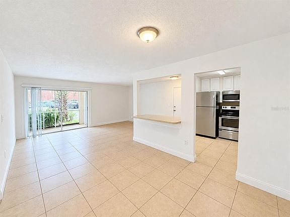 4th image of 562 Flemming Way APT 102
