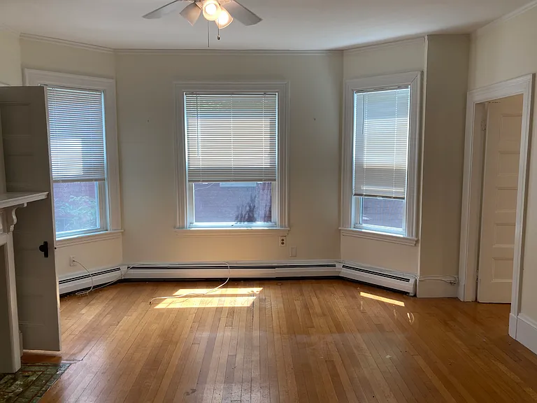 157 Highland Ave #1 — Photo 17