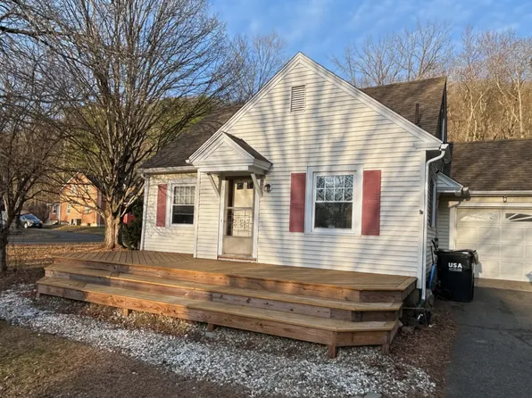 1 Cross St, South Deerfield, MA 01373