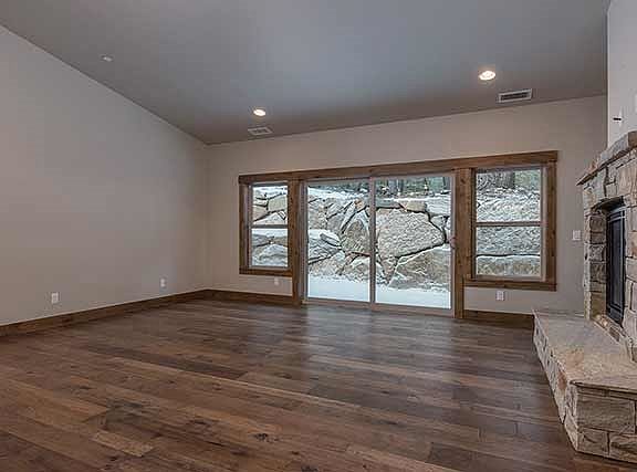 4th image of 11501 Lucerne Way