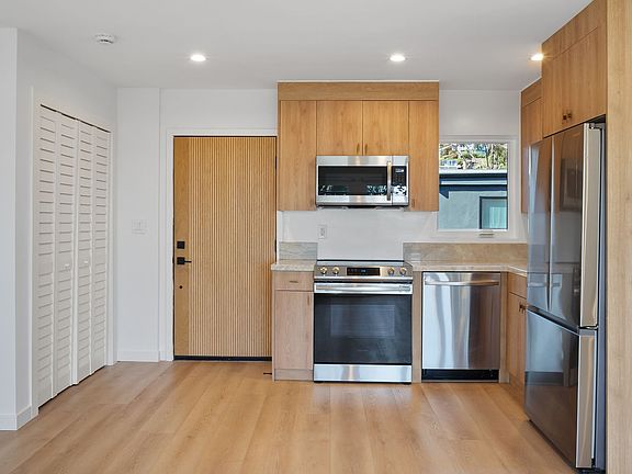 3rd image of 1105 N Coast Hwy APT H