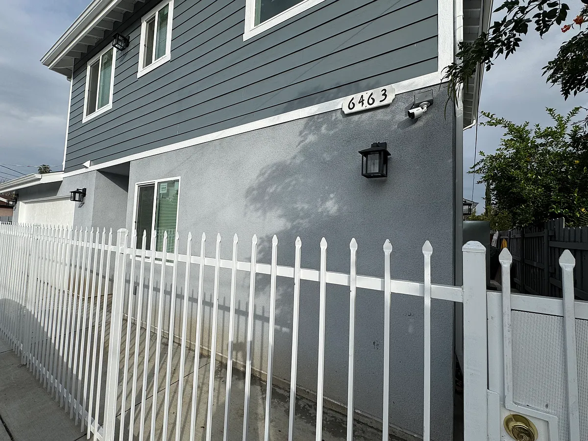 Building Photo - 6461 Winnetka Ave #ADU