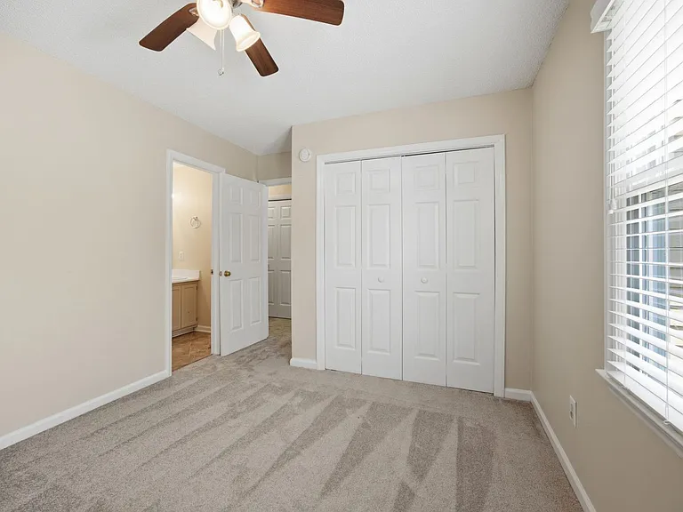 1601 Oakland Hills Way — Photo 9