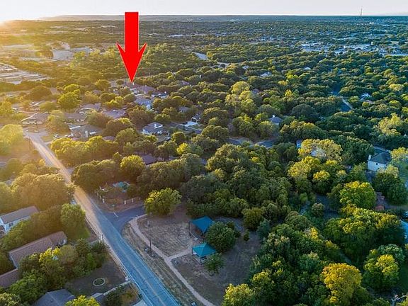 4th image of 1507 Rocky Mound Ln