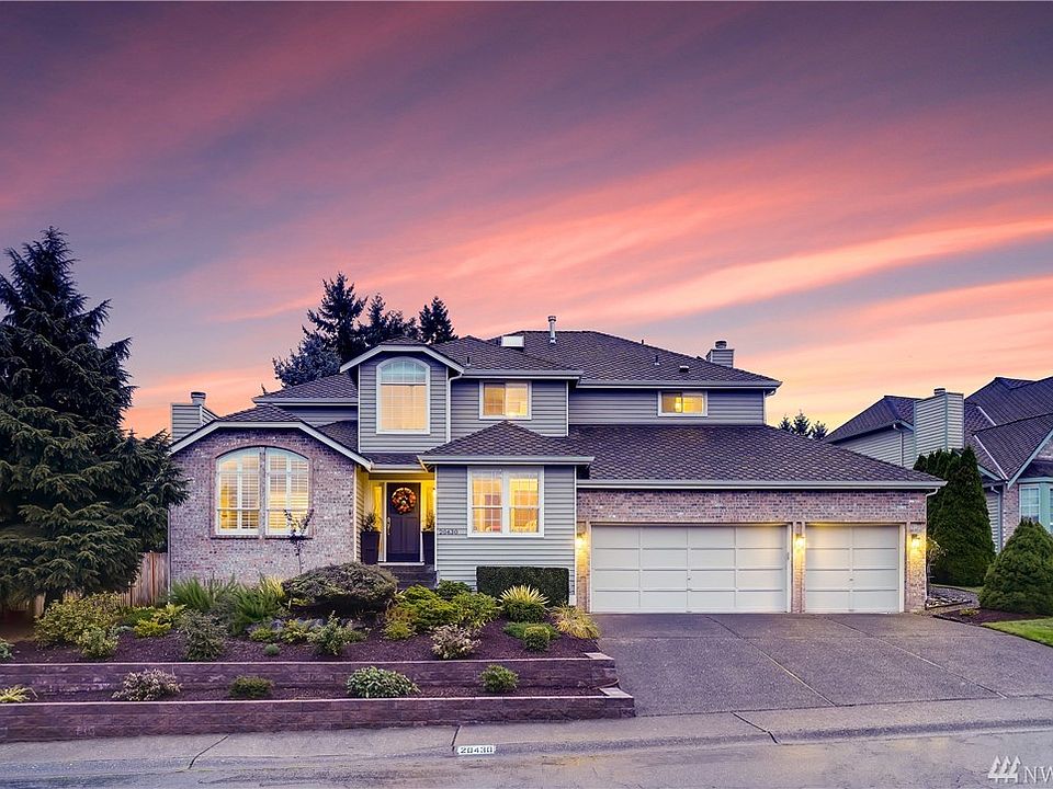 Sophisticated and stylish home in the Chestnut Ridge community boasts quick commuting options while close to schools and parks.