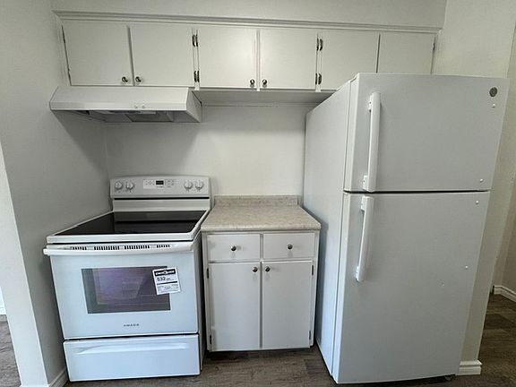 5th image of 232 Louisa St #10A