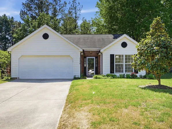 120 Ridge Lake Dr, Apex, NC 27539