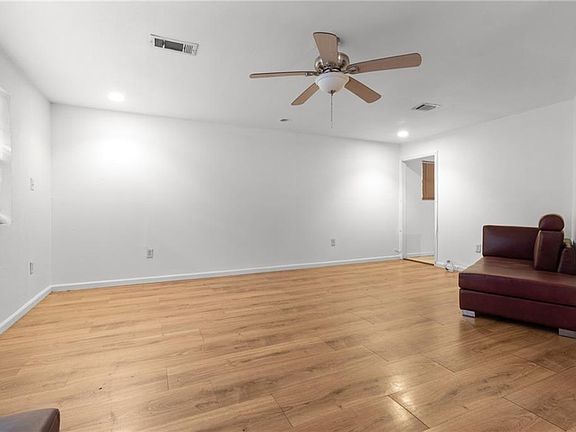 2nd image of 5826 Saint Bernard Ave